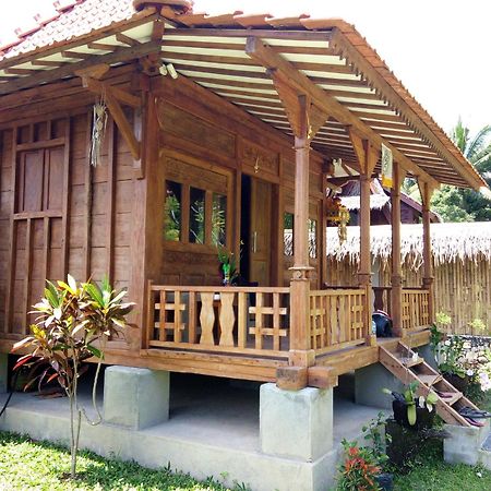 Uma Nirmala Aling-Aling Hotel Singaraja  Room photo