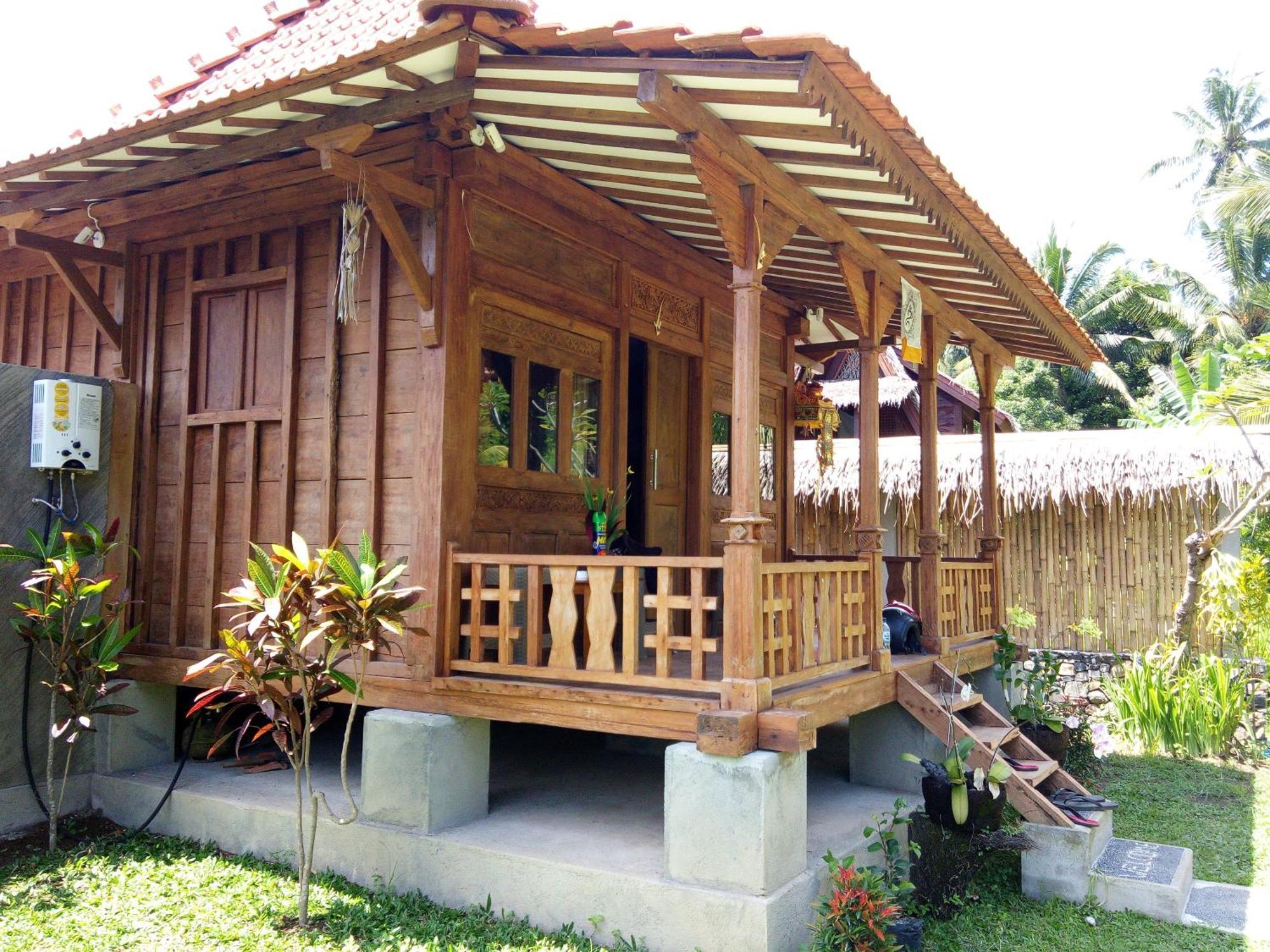 Uma Nirmala Aling-Aling Hotel Singaraja  Room photo