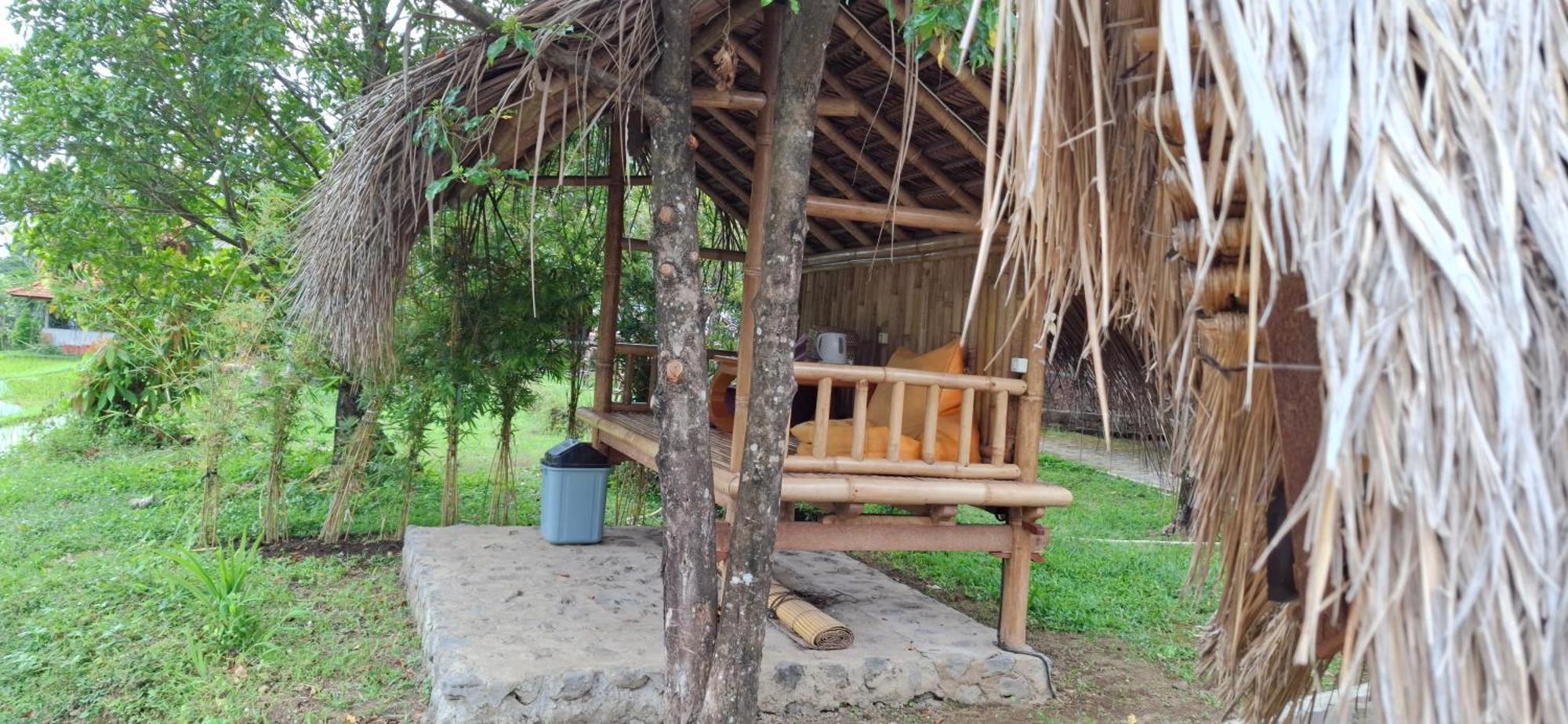 Uma Nirmala Aling-Aling Hotel Singaraja  Exterior photo