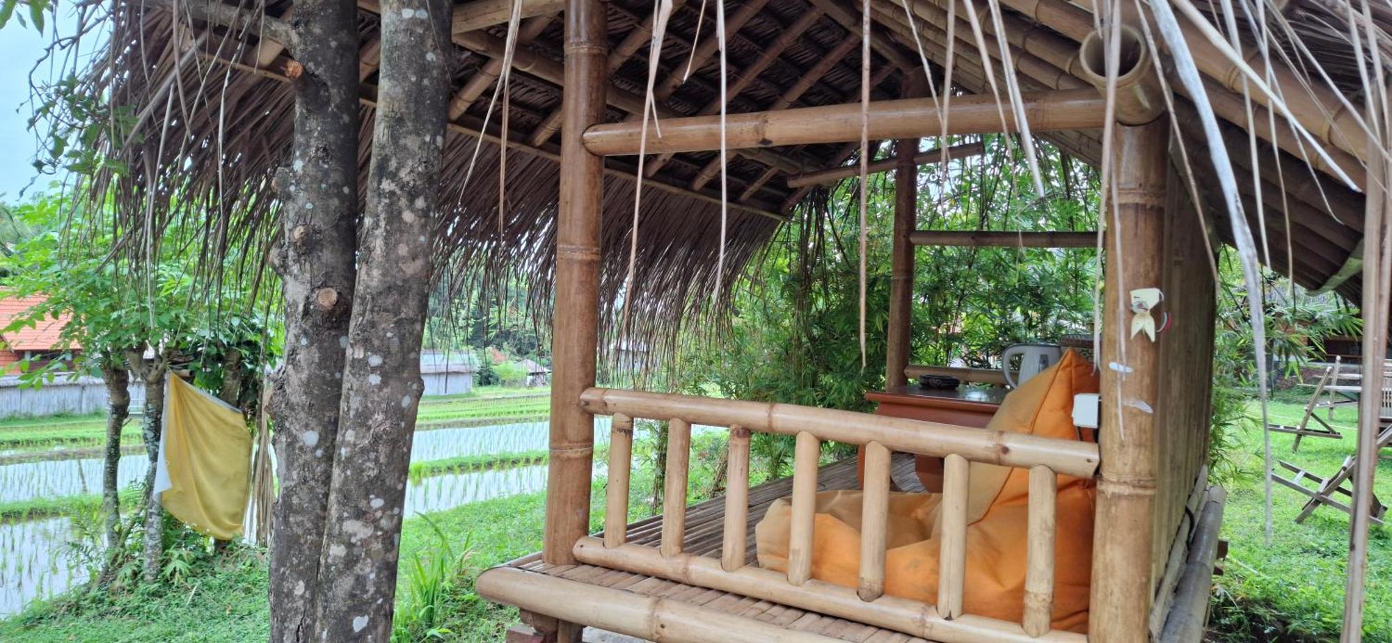 Uma Nirmala Aling-Aling Hotel Singaraja  Exterior photo