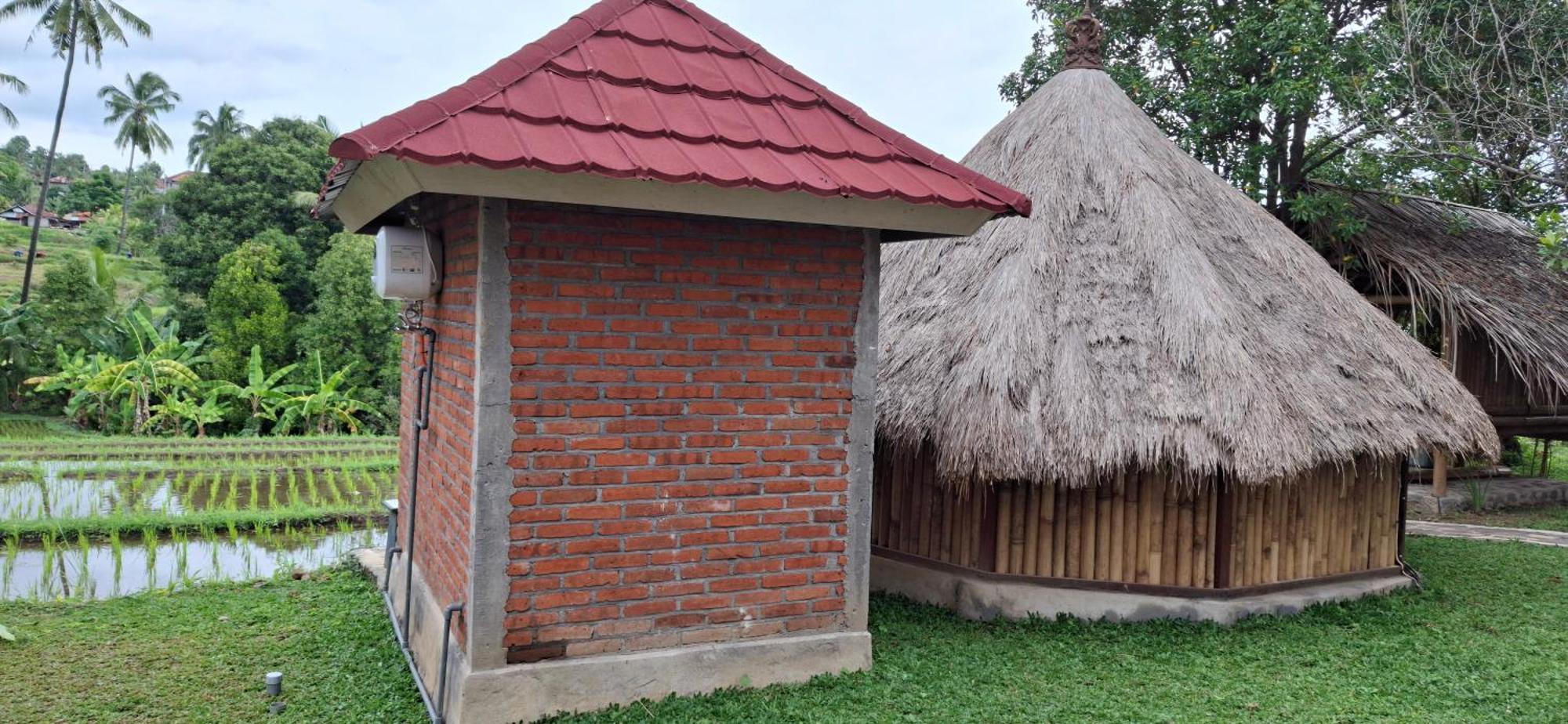 Uma Nirmala Aling-Aling Hotel Singaraja  Exterior photo